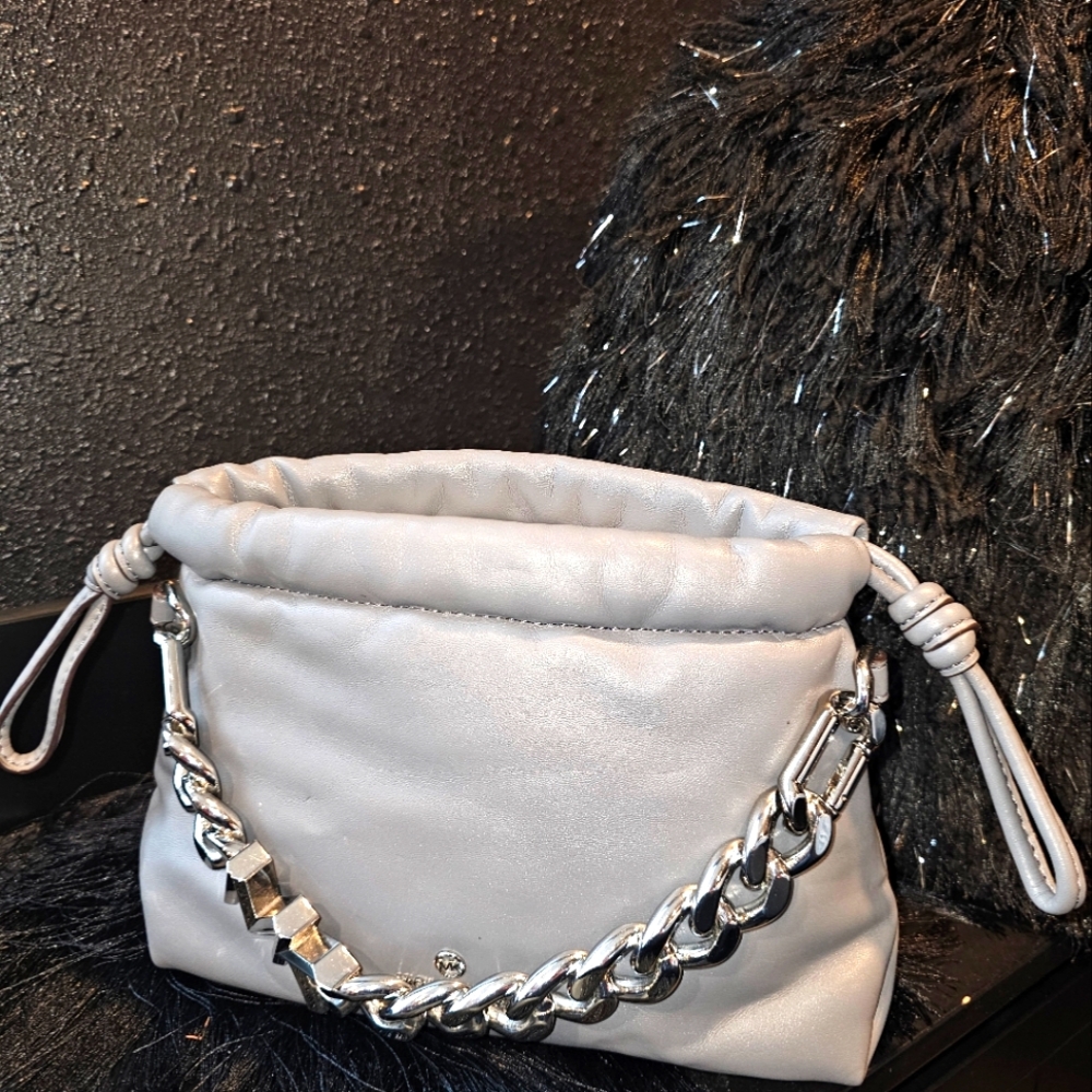 MK shoulder/clutch bag